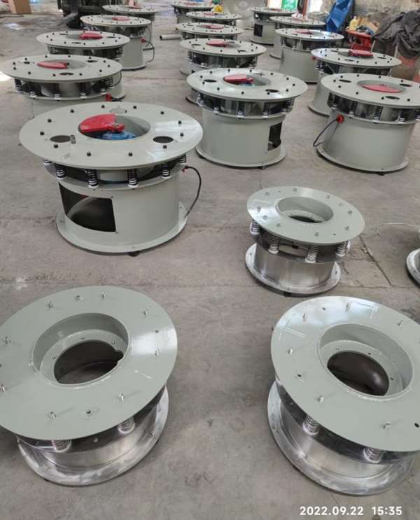 20臺客戶定制超聲波旋振篩 加班加點， 國慶節前爭取發貨 