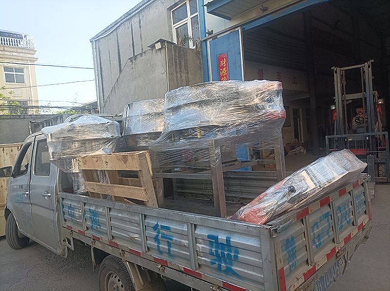 直排篩、旋振篩、篩框、網(wǎng)架發(fā)貨