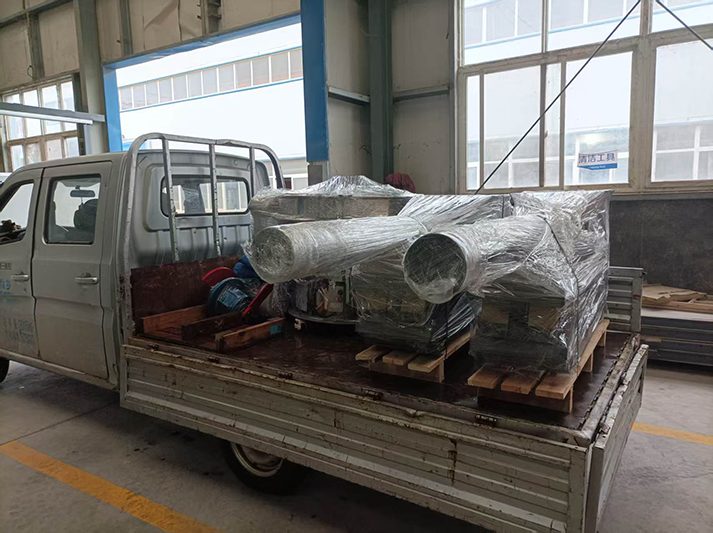 電磁給料機、旋振篩、電機等發貨