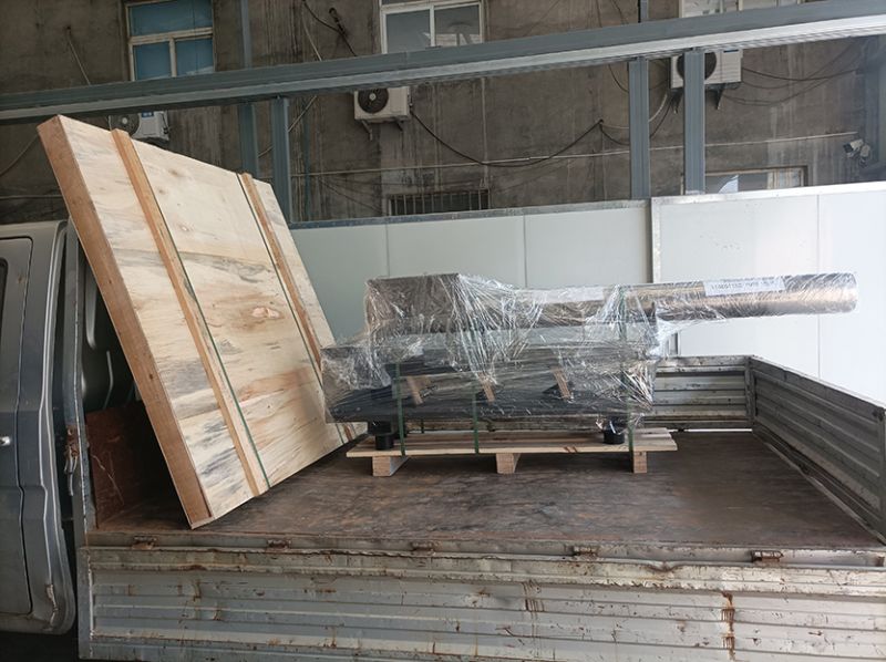 電磁振動給料機、網(wǎng)架發(fā)貨