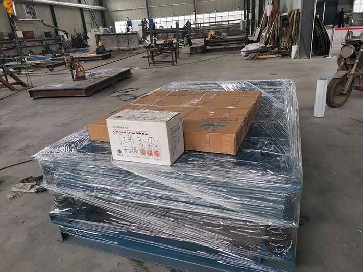 客戶定制振動平臺發貨